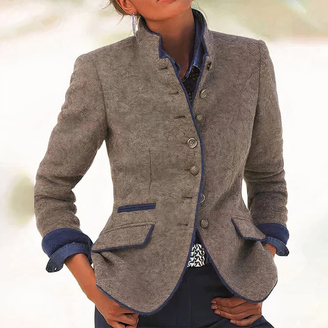 Women's structured tailored blazer
