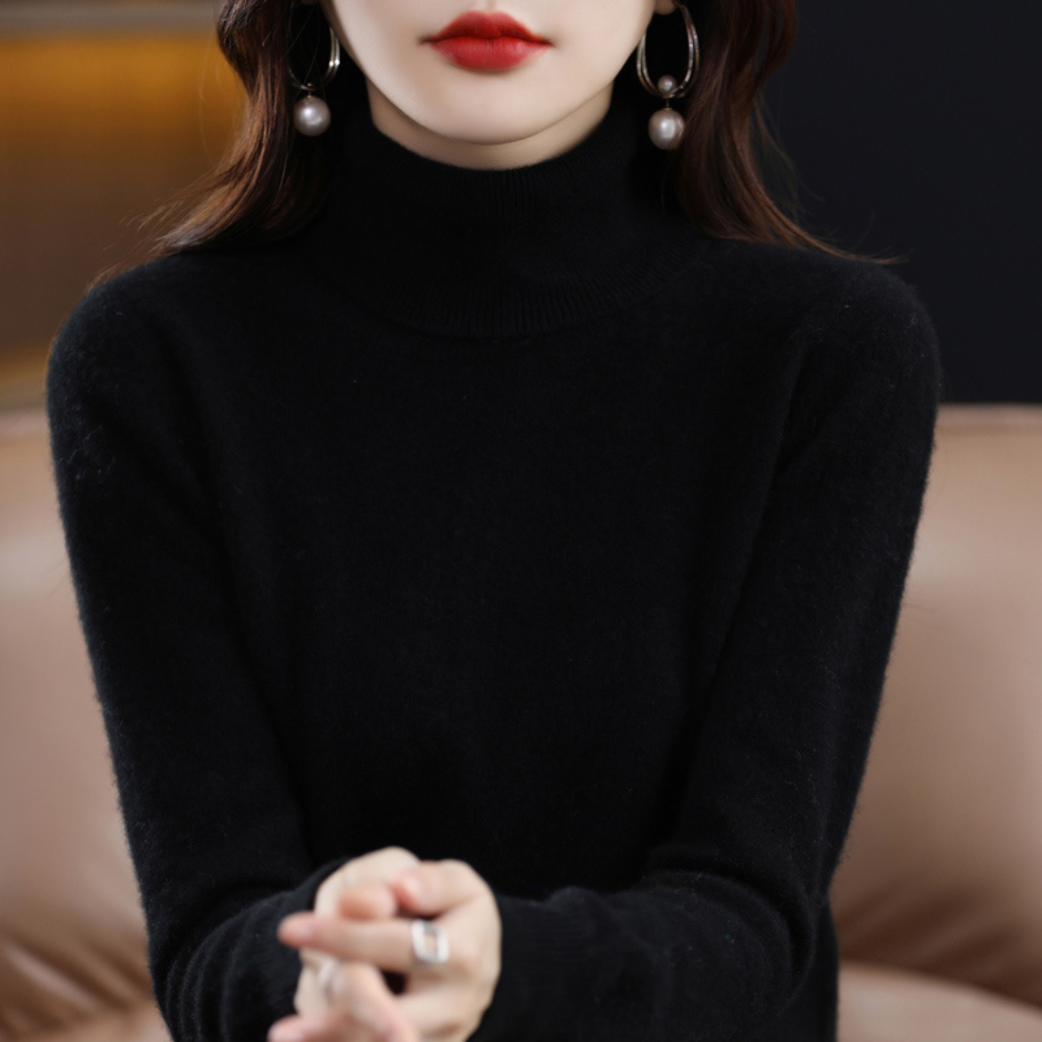 Women's roll-neck cashmere-blend jumper