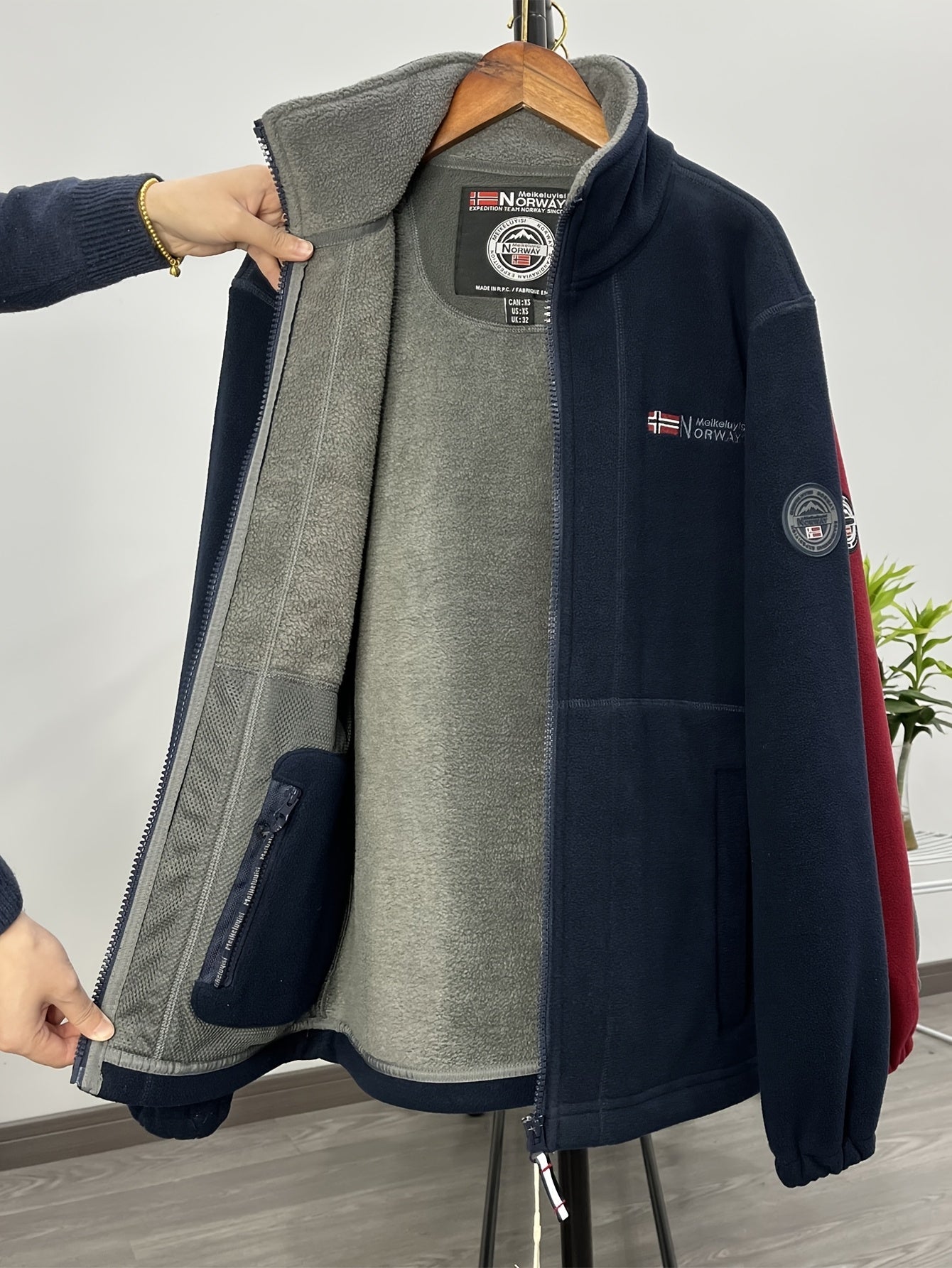 Warm High-Collar Outdoor Fleece Jacket