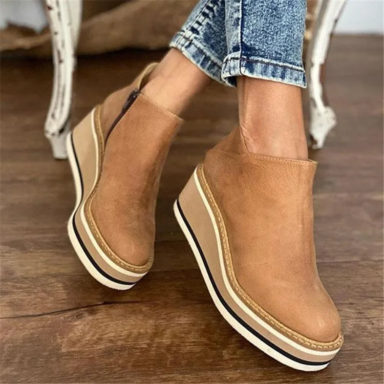 Women's comfort platform ankle boots in beige