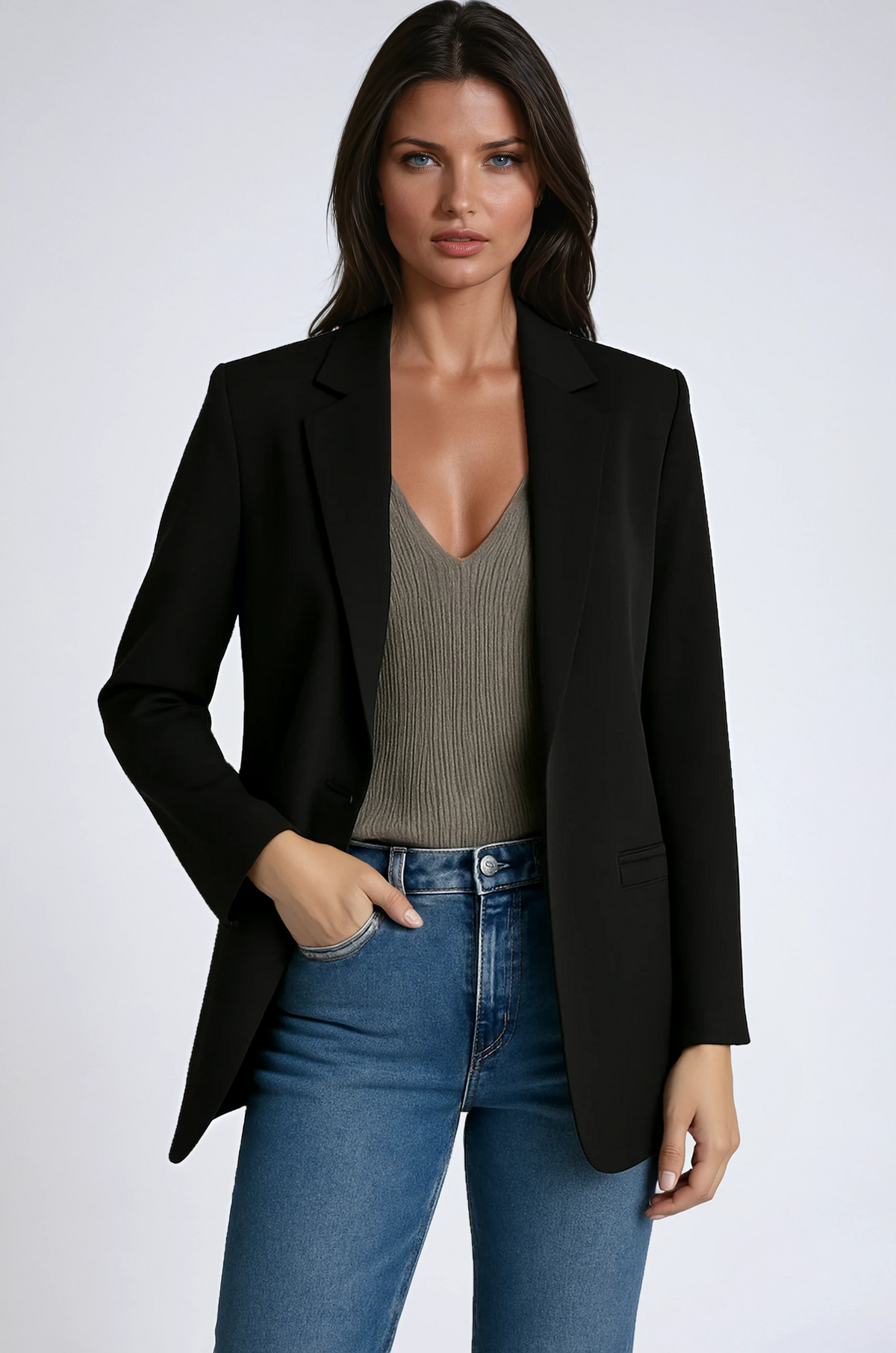 Women's longline blazer with lapel collar and tailored elegant fit