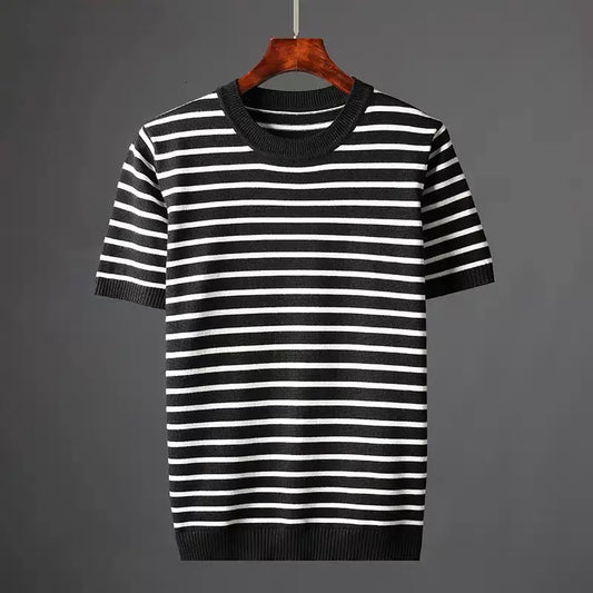 Men's lightweight striped t-shirt in black