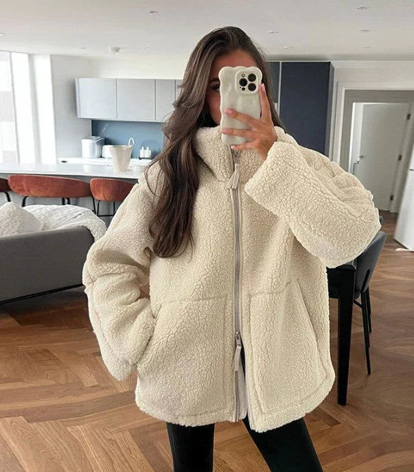 Women's oversized teddy fleece zip jacket in beige