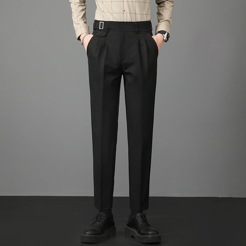 Men's slim-fit straight-leg trousers in black
