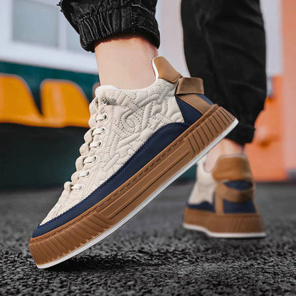 Men's everyday casual sneakers in white