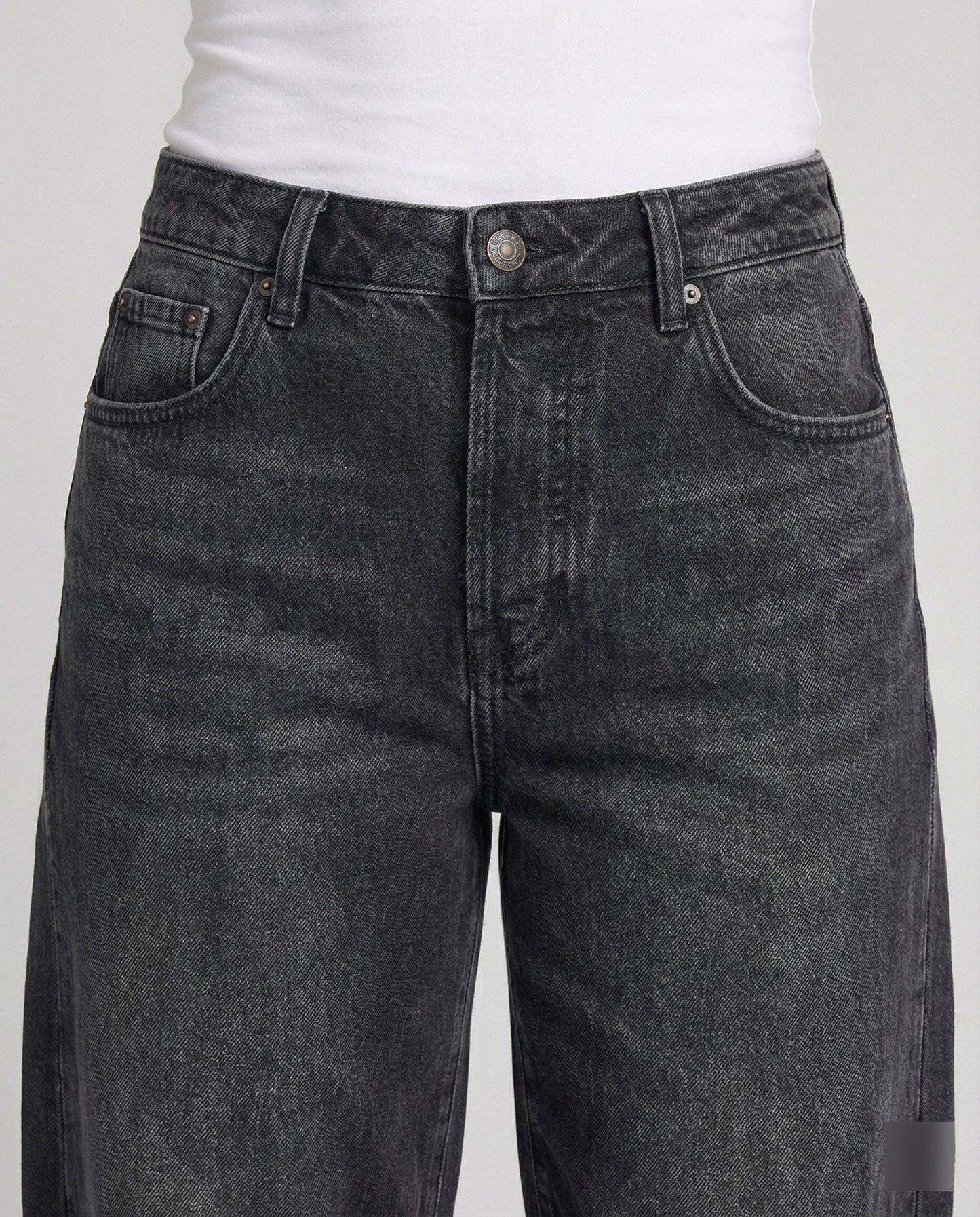 Barrel Jeans | Mid-Rise Relaxed Denim