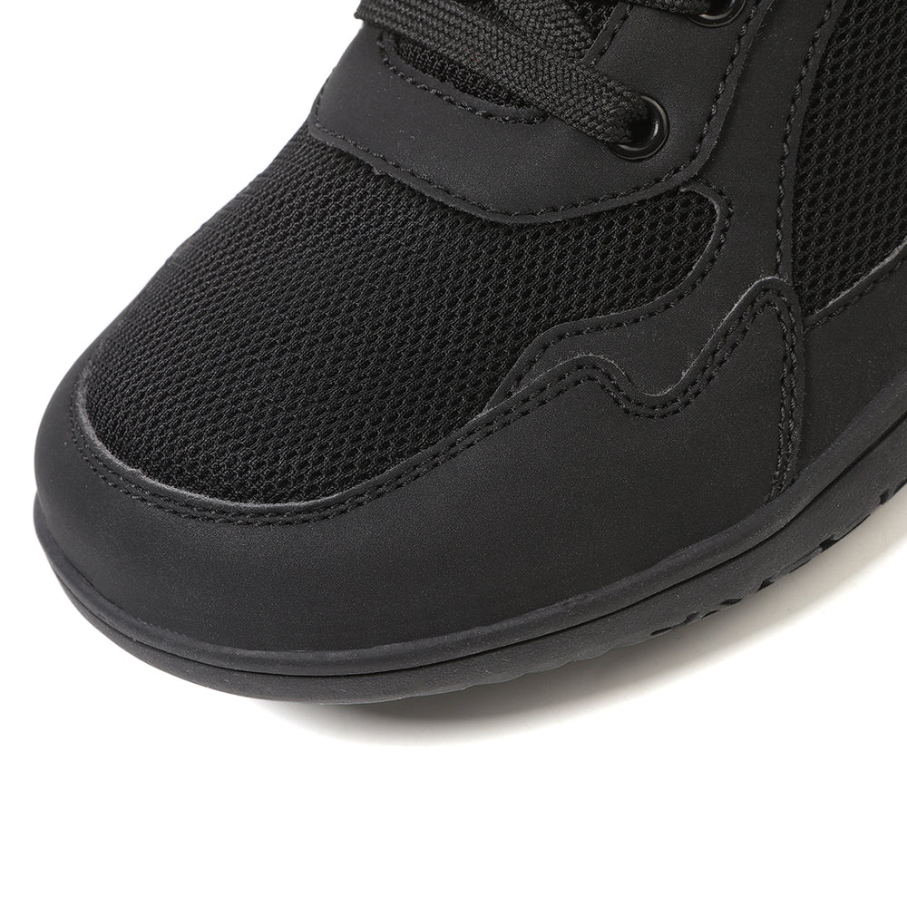 Barefoot Sneakers | Sporty Water-Resistant Trainers