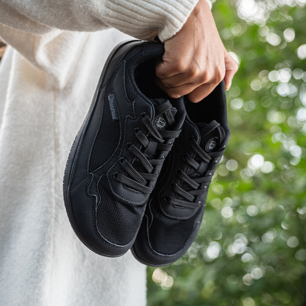 Barefoot Sneakers | Sporty Water-Resistant Trainers
