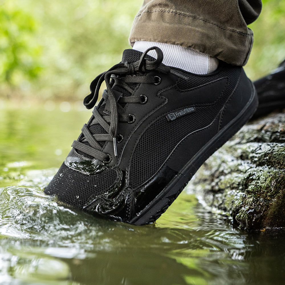 Barefoot Sneakers | Sporty Water-Resistant Trainers